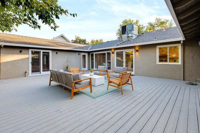 361 Ross Way, Sacramento, CA 95864