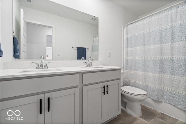 5816 Summertree Place, Whitestown, IN 46075