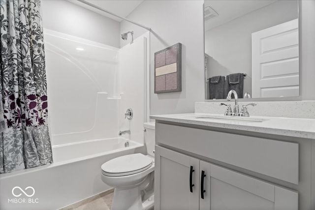 5816 Summertree Place, Whitestown, IN 46075