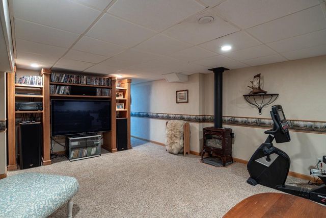 5457 NICKELS DRIVE, Oshkosh, WI 54904