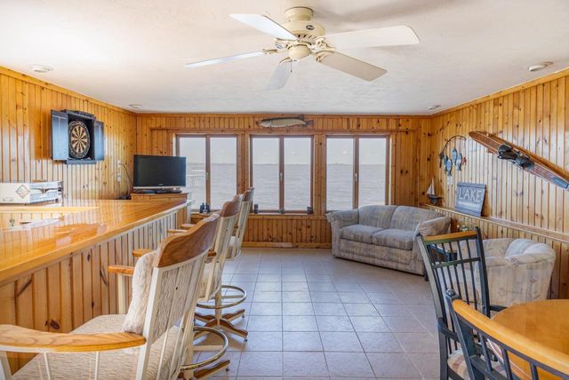 5457 NICKELS DRIVE, Oshkosh, WI 54904