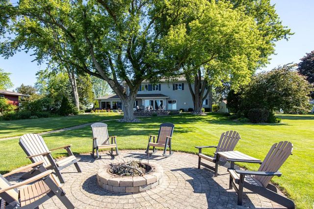 5457 NICKELS DRIVE, Oshkosh, WI 54904