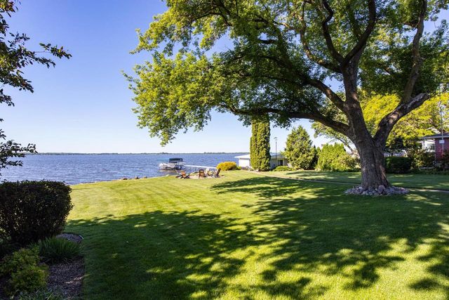 5457 NICKELS DRIVE, Oshkosh, WI 54904
