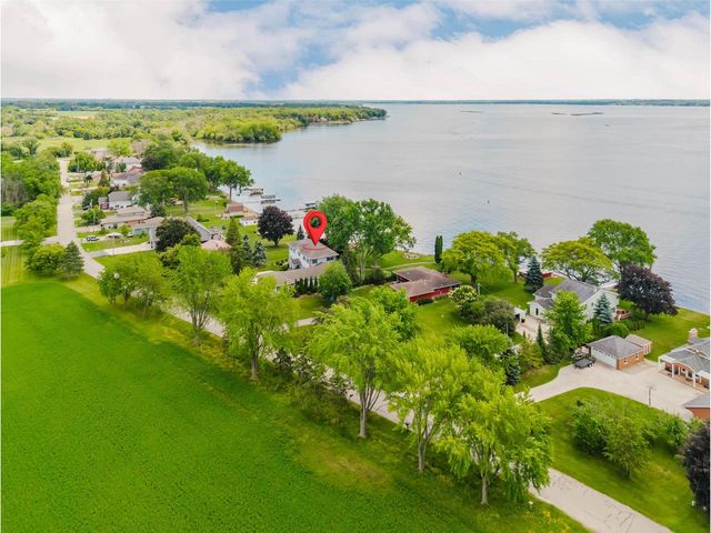 5457 NICKELS DRIVE, Oshkosh, WI 54904