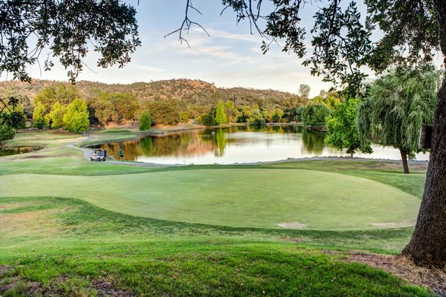 29348 Powder Horn Way, Coarsegold, CA 93614