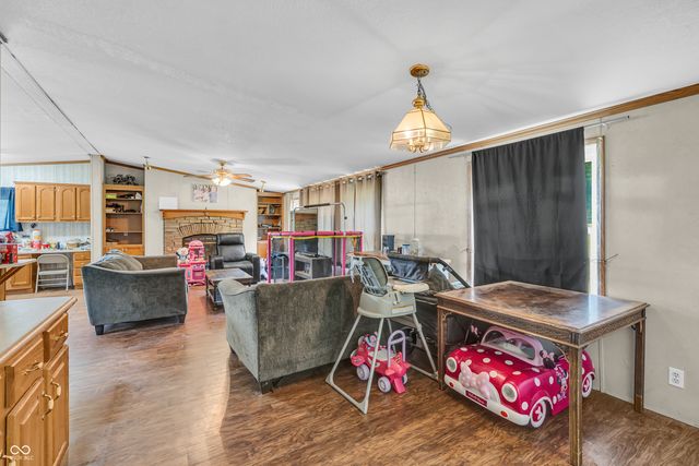 12321 Fertig Road, Poland, IN 47868
