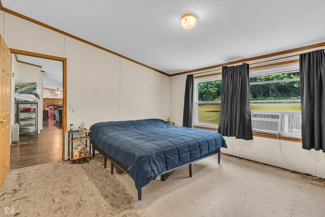 12321 Fertig Road, Poland, IN 47868