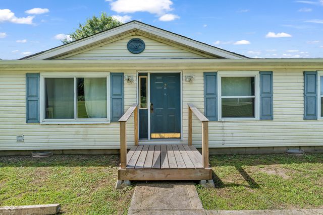 12321 Fertig Road, Poland, IN 47868