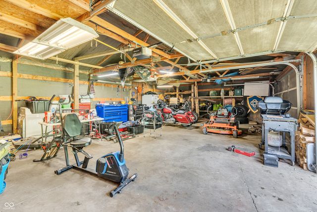 12321 Fertig Road, Poland, IN 47868
