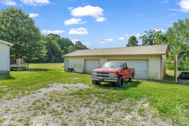 12321 Fertig Road, Poland, IN 47868