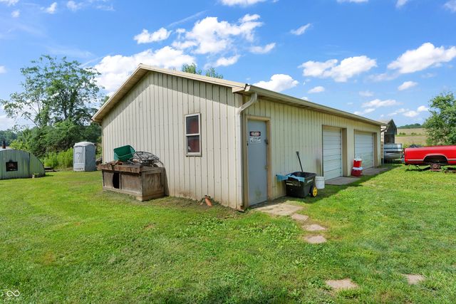 12321 Fertig Road, Poland, IN 47868