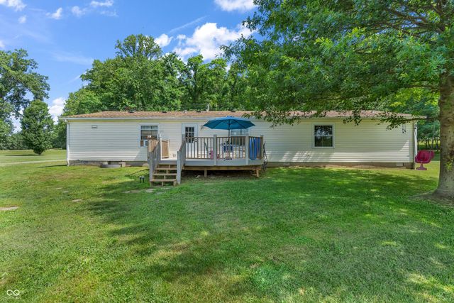 12321 Fertig Road, Poland, IN 47868