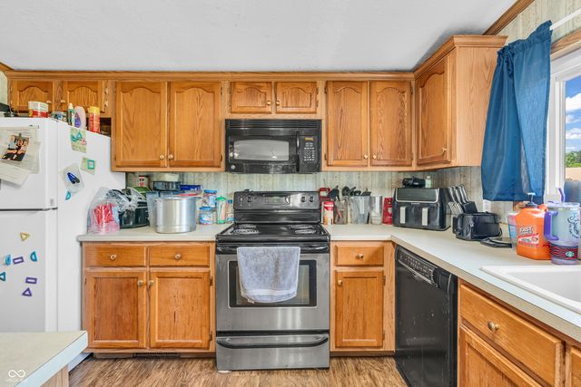 12321 Fertig Road, Poland, IN 47868