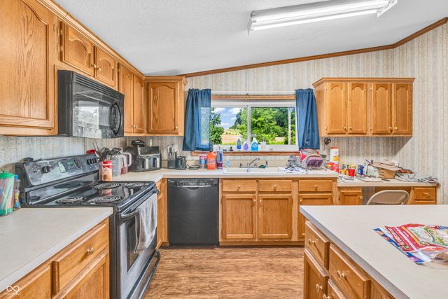 12321 Fertig Road, Poland, IN 47868