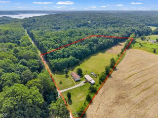 12321 Fertig Road, Poland, IN 47868