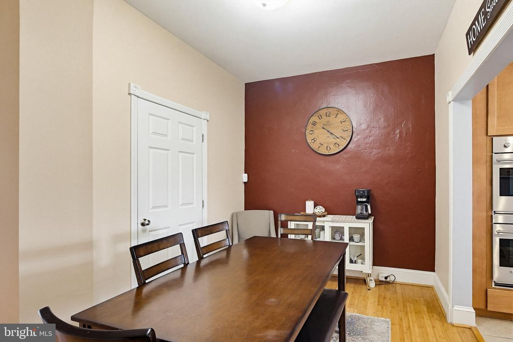 Image 12 of property listing at 3116 E BALTIMORE ST E, Baltimore, MD 21224