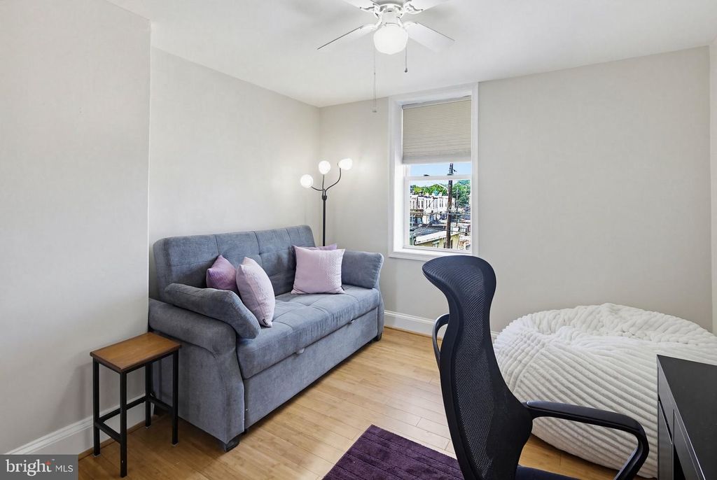 Image 26 of property listing at 3116 E BALTIMORE ST E, Baltimore, MD 21224