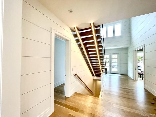 59 Shinnecock Hills Road, Southampton, NY 11968