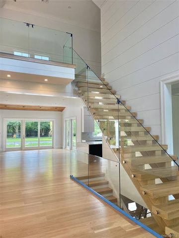 59 Shinnecock Hills Road, Southampton, NY 11968