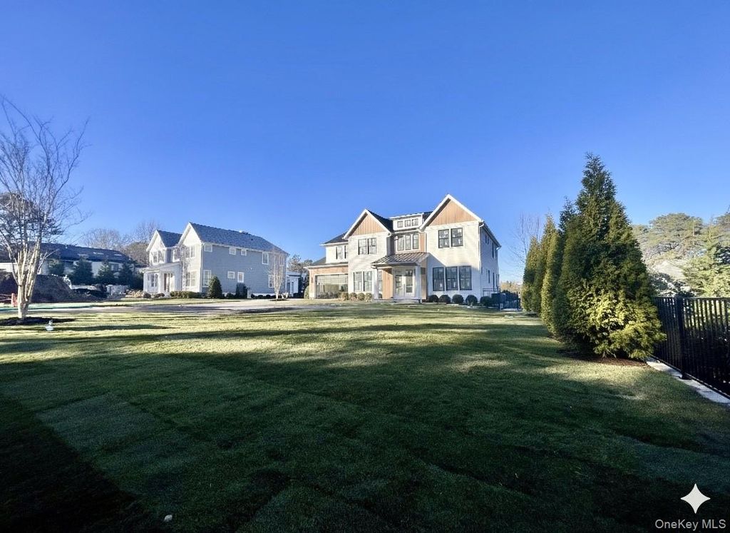 59 Shinnecock Hills Road, Southampton, NY 11968