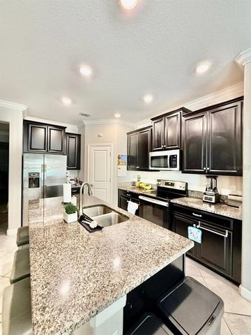 10143 COUNT FLEET DRIVE, Ruskin, FL 33573