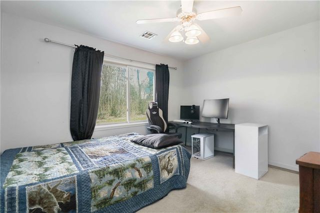 42 Overton Drive, Bella Vista, AR 72714