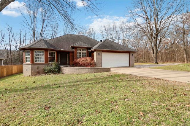 42 Overton Drive, Bella Vista, AR 72714