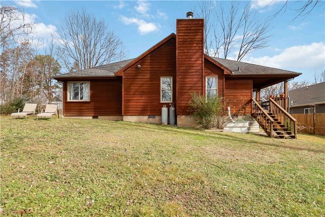 42 Overton Drive, Bella Vista, AR 72714