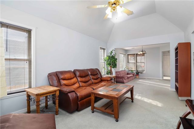 42 Overton Drive, Bella Vista, AR 72714