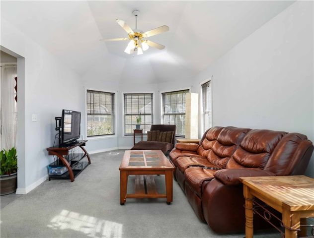 42 Overton Drive, Bella Vista, AR 72714