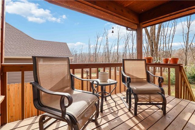 42 Overton Drive, Bella Vista, AR 72714