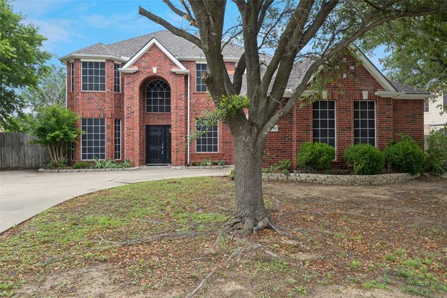 2702 Saint Charles Drive, Mansfield, TX 76063