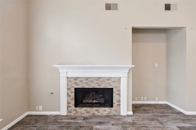 2702 Saint Charles Drive, Mansfield, TX 76063
