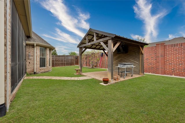 2636 Deer Hollow Drive, Little Elm, TX 75068