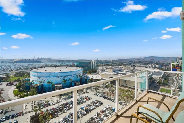 488 E Ocean, Long Beach, CA 90802