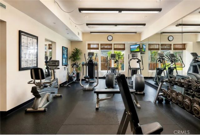 488 E Ocean, Long Beach, CA 90802
