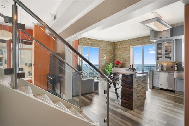 488 E Ocean, Long Beach, CA 90802