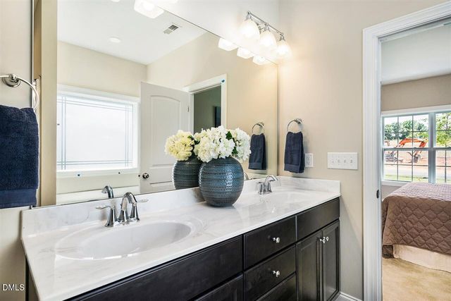 382 Black Oak Court, Clayton, NC 27520