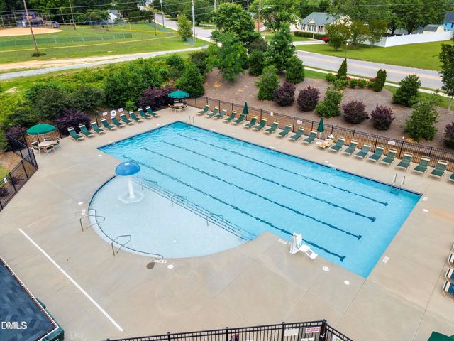 382 Black Oak Court, Clayton, NC 27520