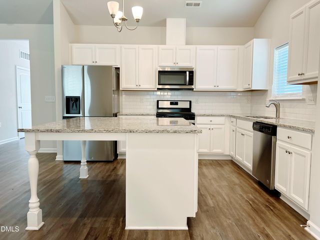 382 Black Oak Court, Clayton, NC 27520