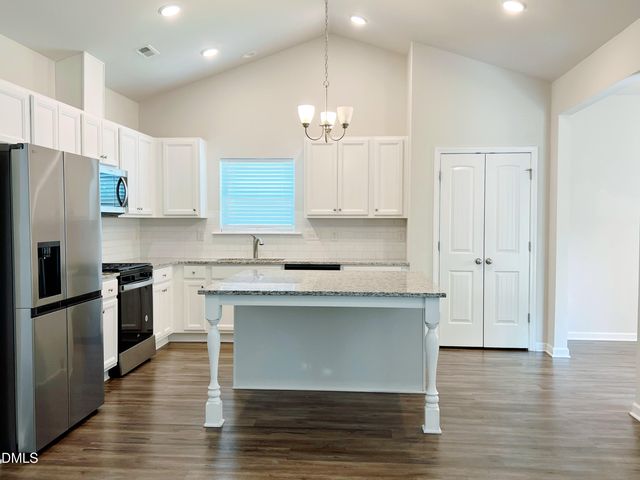 382 Black Oak Court, Clayton, NC 27520