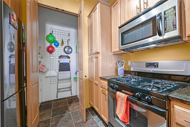 1405 Vegas Verdes Drive 235, Santa Fe, NM 87507