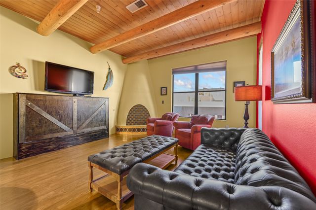 1405 Vegas Verdes Drive 235, Santa Fe, NM 87507