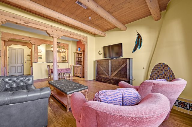 1405 Vegas Verdes Drive 235, Santa Fe, NM 87507