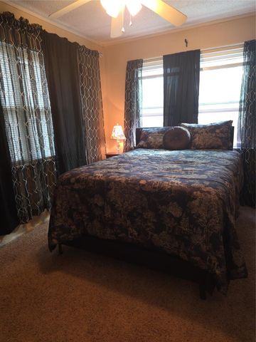 140 Sharon Lane, Livingston, TX 77351