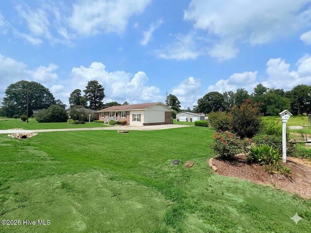2103 Hilltop Lane, Goldsboro, NC 27530