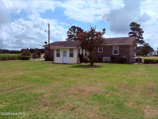 2103 Hilltop Lane, Goldsboro, NC 27530