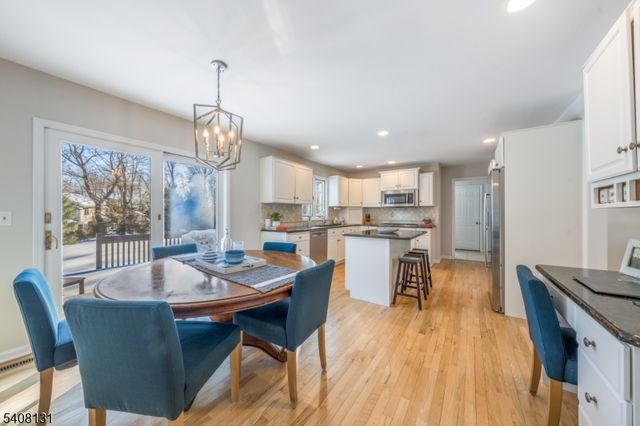 33 Juniper Way, Bernards Twp., NJ 07920