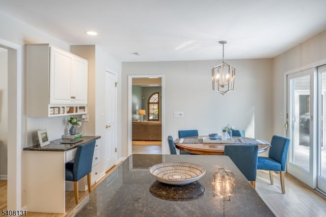 33 Juniper Way, Bernards Twp., NJ 07920