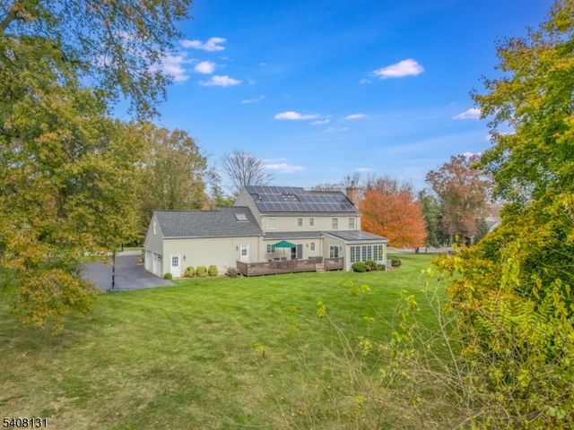 33 Juniper Way, Bernards Twp., NJ 07920